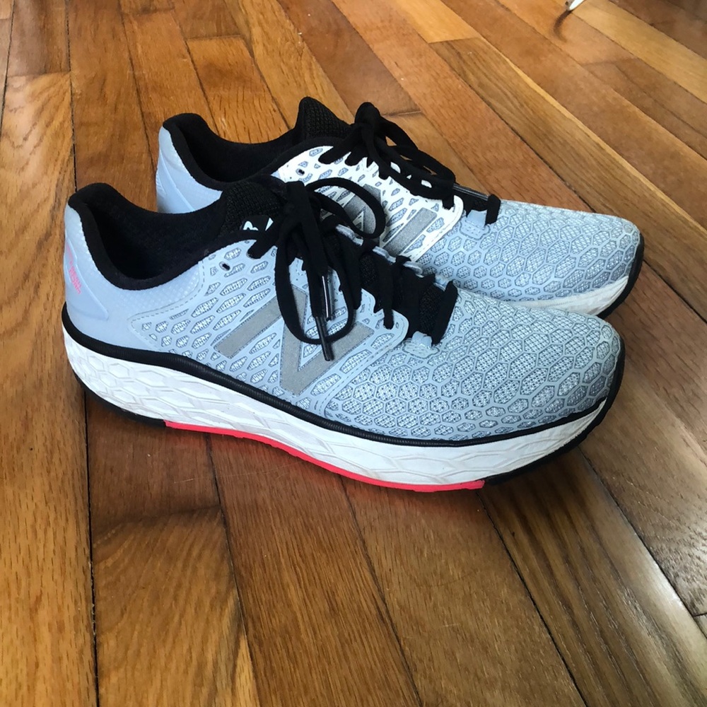 Size 10 New Balance fresh foam sneakers